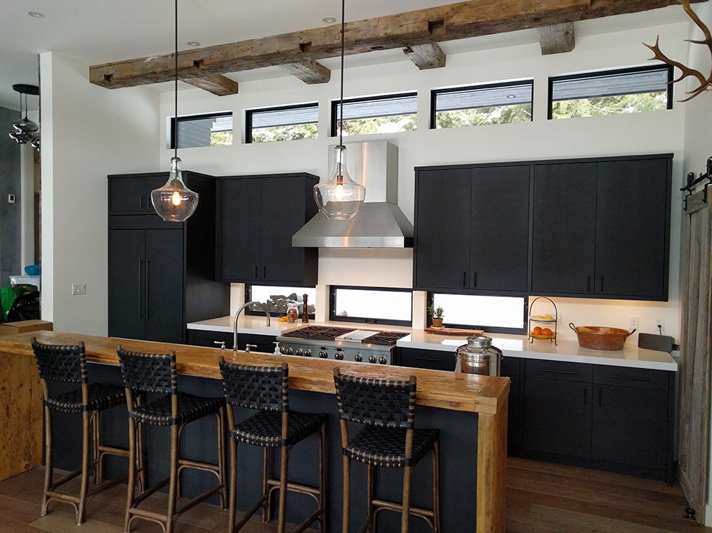 innovative-construction-custom-home1-modern-kitchen-1