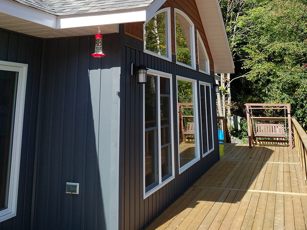 innovative-construction-custom-home1-wood-deck
